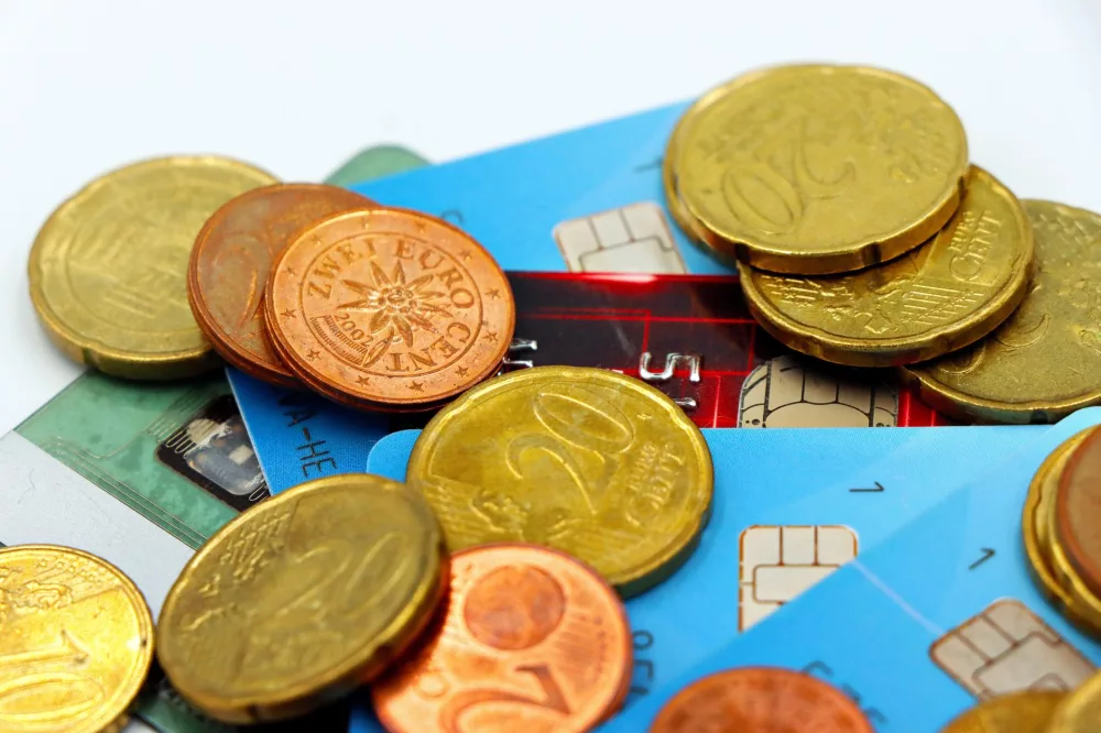 Your Guide to the SBI Student Plus Advantage Credit Card: Building Financial Foundations Early